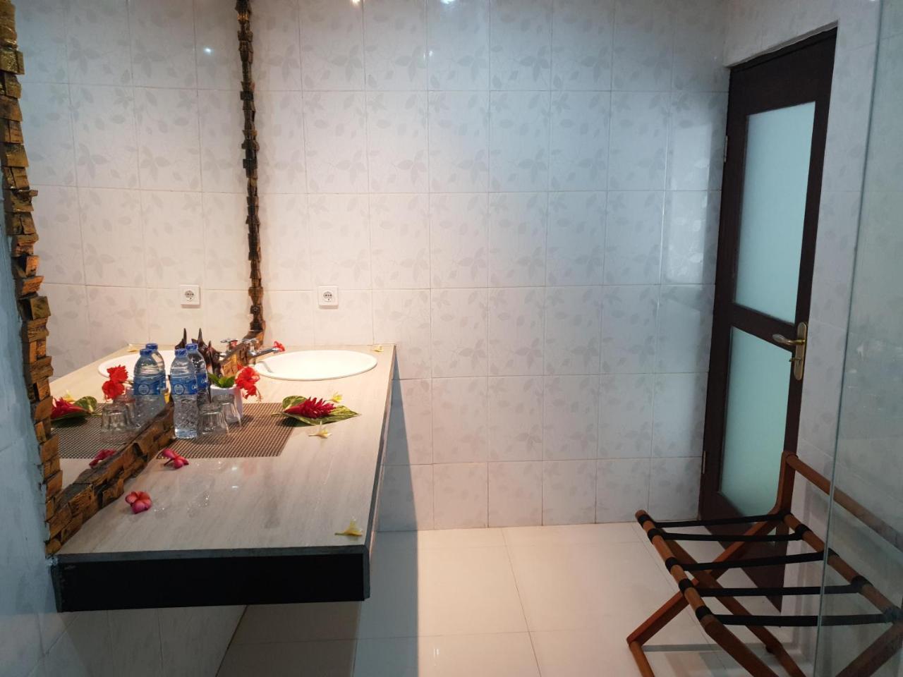 Palm Bamboo Hotel Nusa Dua  Eksteriør bilde